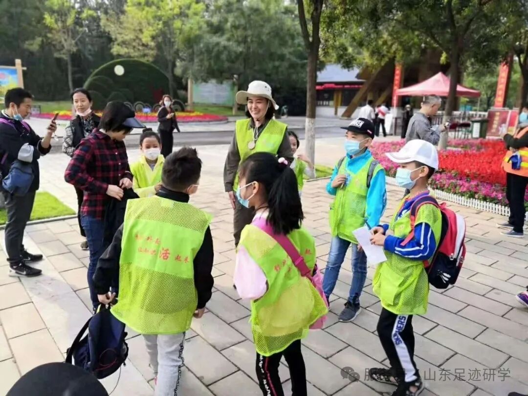 足迹研学一带一路大主题研学之北疆名师行：阿勒泰，我们的诗与远方......